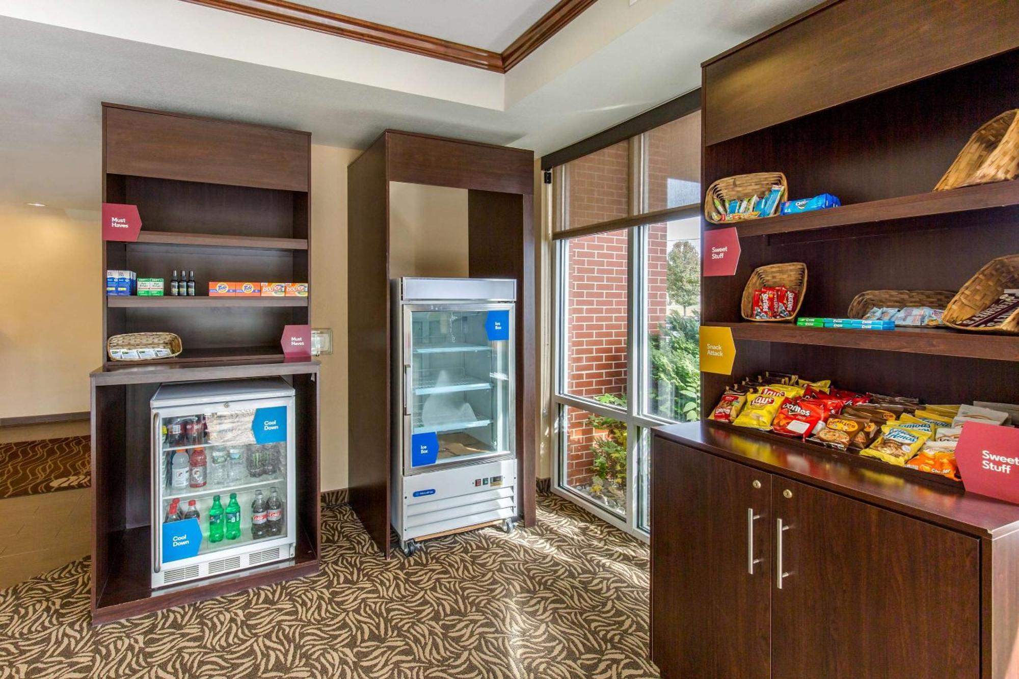 Comfort Suites Сифорд Экстерьер фото