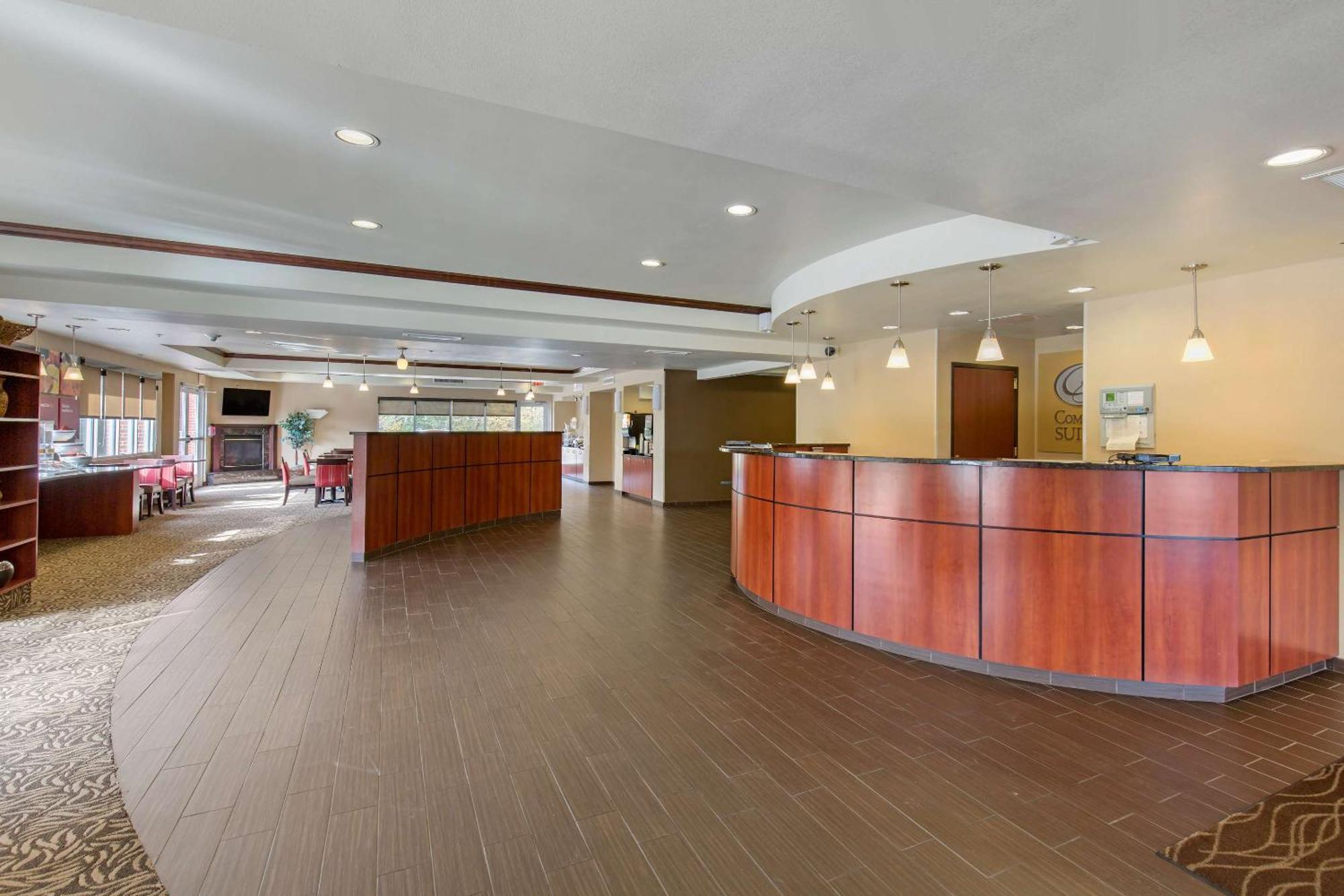Comfort Suites Сифорд Экстерьер фото