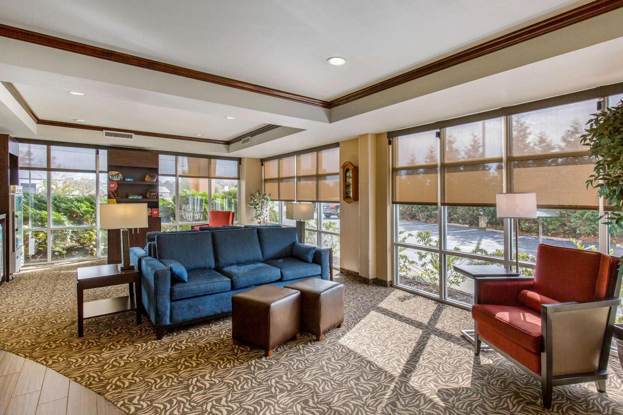 Comfort Suites Сифорд Экстерьер фото